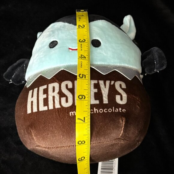 NWT  Patricio 8" The Hersheys Vampire Bat Squishmallow - Picture 4 of 4